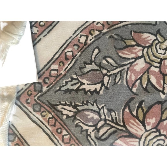 NWT Pottery Barn Organic Cotton pillow sham 26” x 20” - Picture 2 of 7